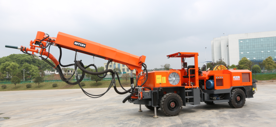 HJC黄金城动态，，，，，2024年新闻案例，，，，，售后培训服务-HJC黄金城--官网-HJC黄金城机械_掘进凿岩台车_混凝土湿喷台车_扒渣机-HJC黄金城