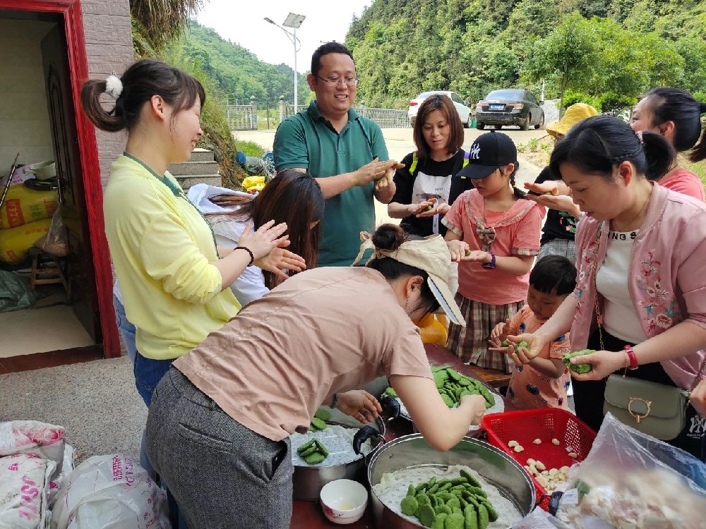 HJC黄金城动态，，，，2024年新闻案例，，，，售后培训服务-HJC黄金城--官网-HJC黄金城机械_掘进凿岩台车_混凝土湿喷台车_扒渣机-HJC黄金城