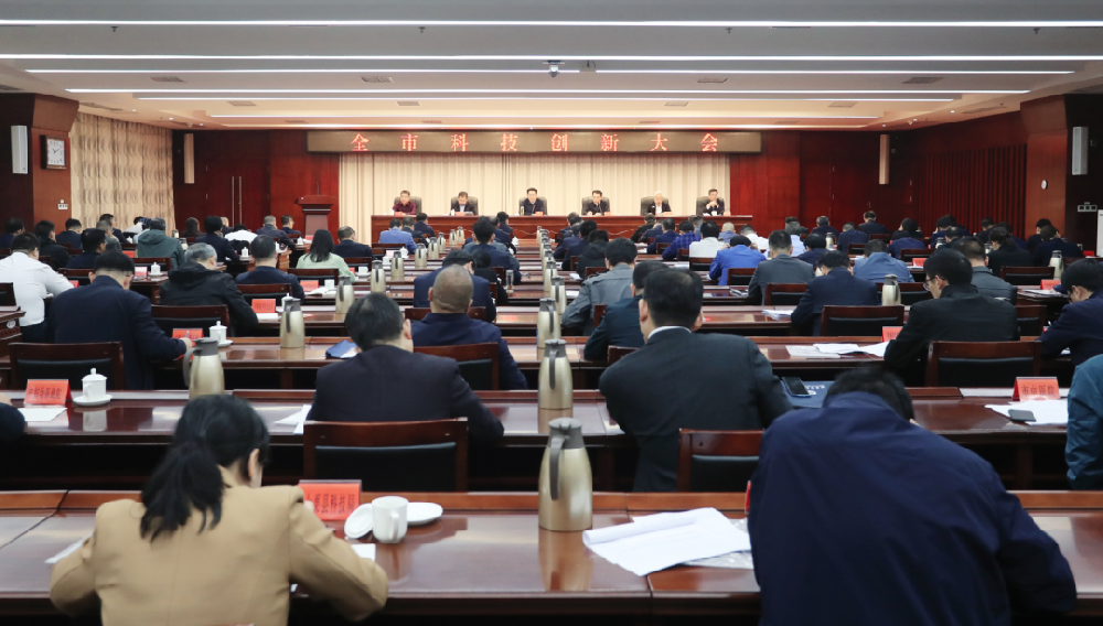 HJC黄金城动态，，，2024年新闻案例，，，售后培训服务-HJC黄金城--官网-HJC黄金城机械_掘进凿岩台车_混凝土湿喷台车_扒渣机-HJC黄金城